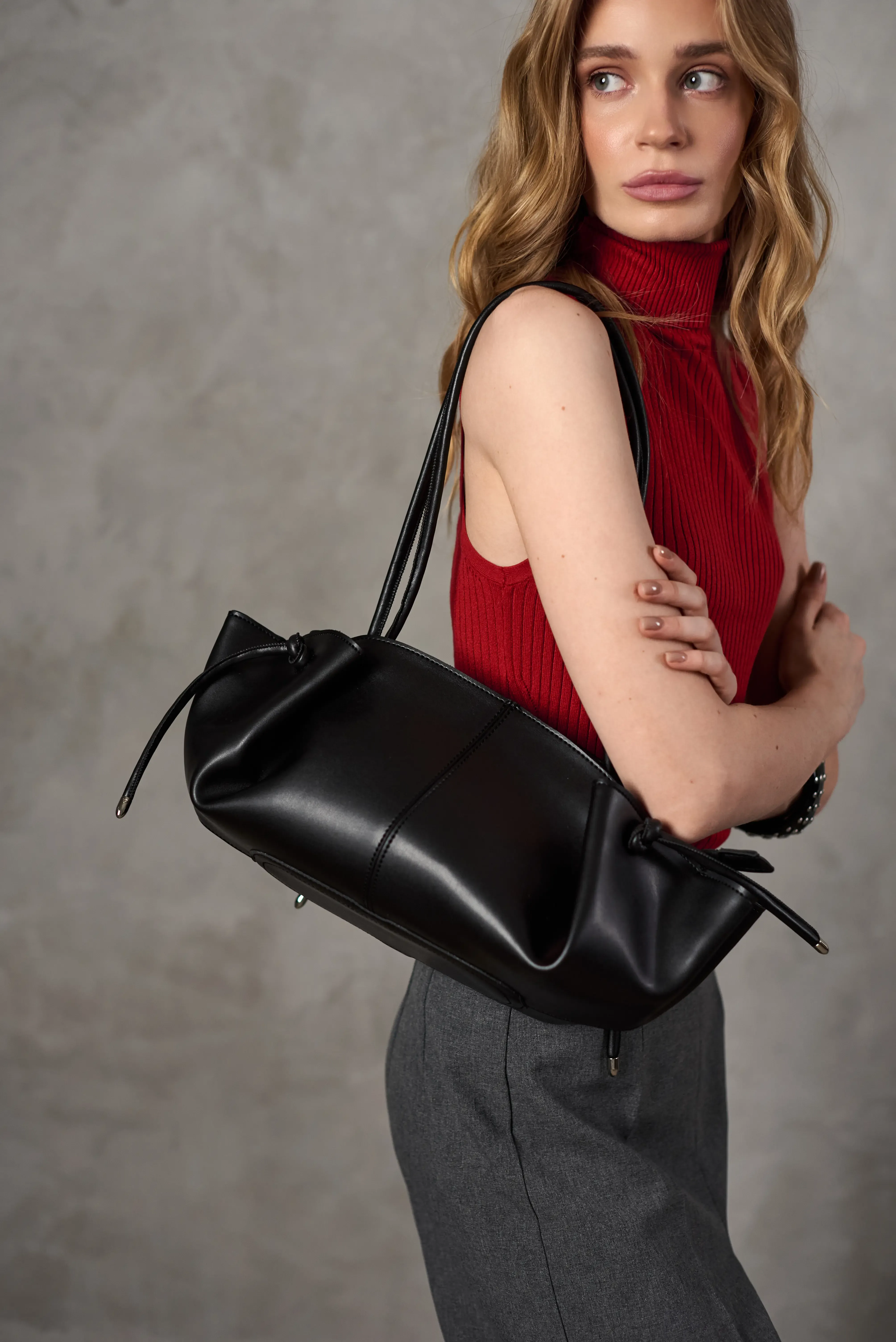TULIP BAG NEW BLACK